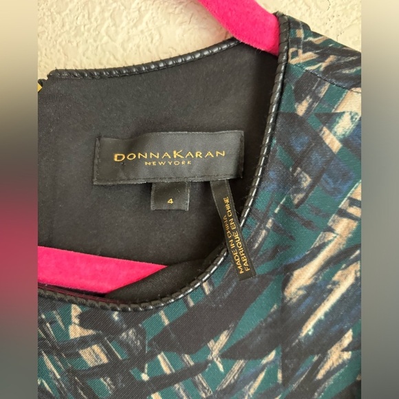 Donna Karan New York Dark Green Abstract Scuba Knit Leather Trim Sheath Dress 4 - Picture 6 of 13